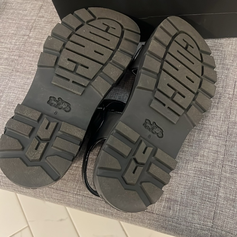 Authentic Coach Sandals - Picture 7 of 7